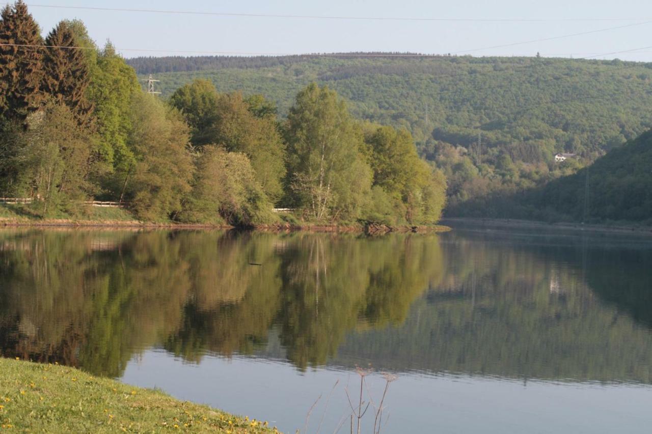 Ferienhaus Lara Heimbach Bagian luar foto
